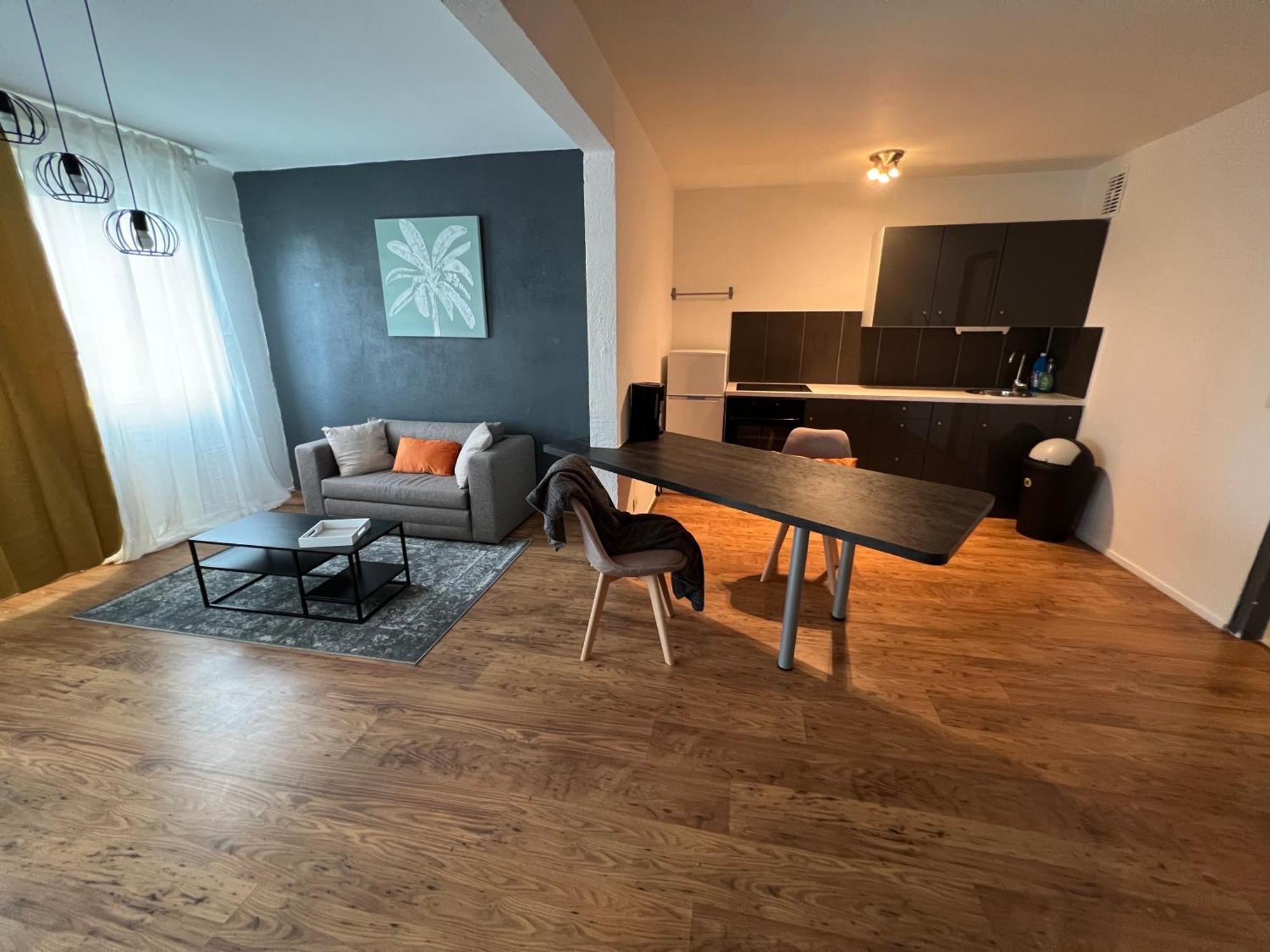Mon Palmier Grand Appartement Parking Un-Sejour-A-Part Metz Bagian luar foto