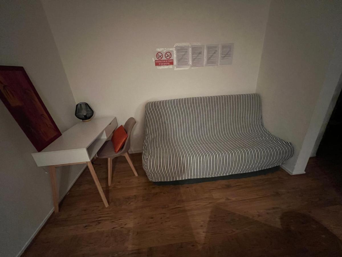 Mon Palmier Grand Appartement Parking Un-Sejour-A-Part Metz Bagian luar foto