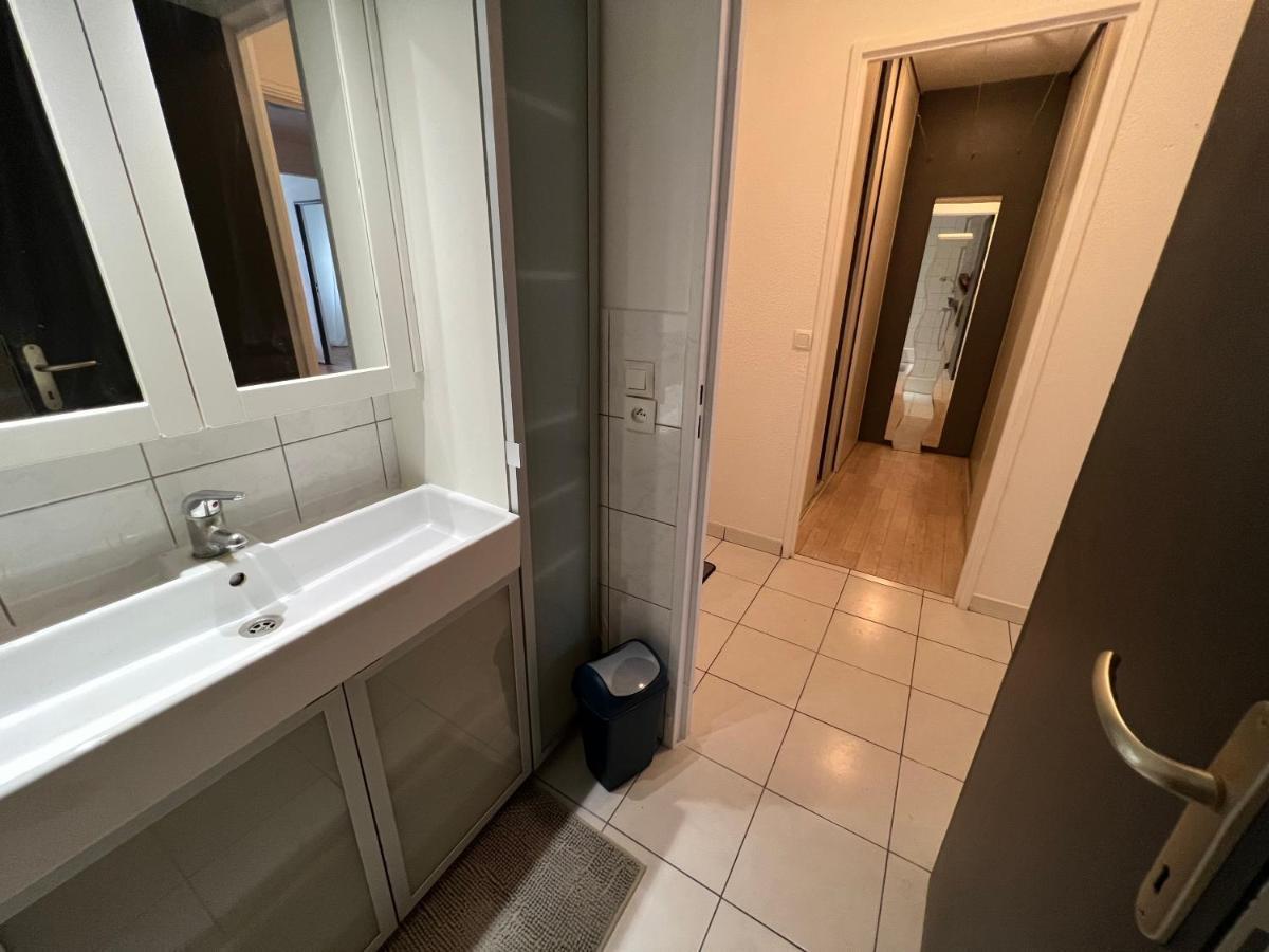 Mon Palmier Grand Appartement Parking Un-Sejour-A-Part Metz Bagian luar foto