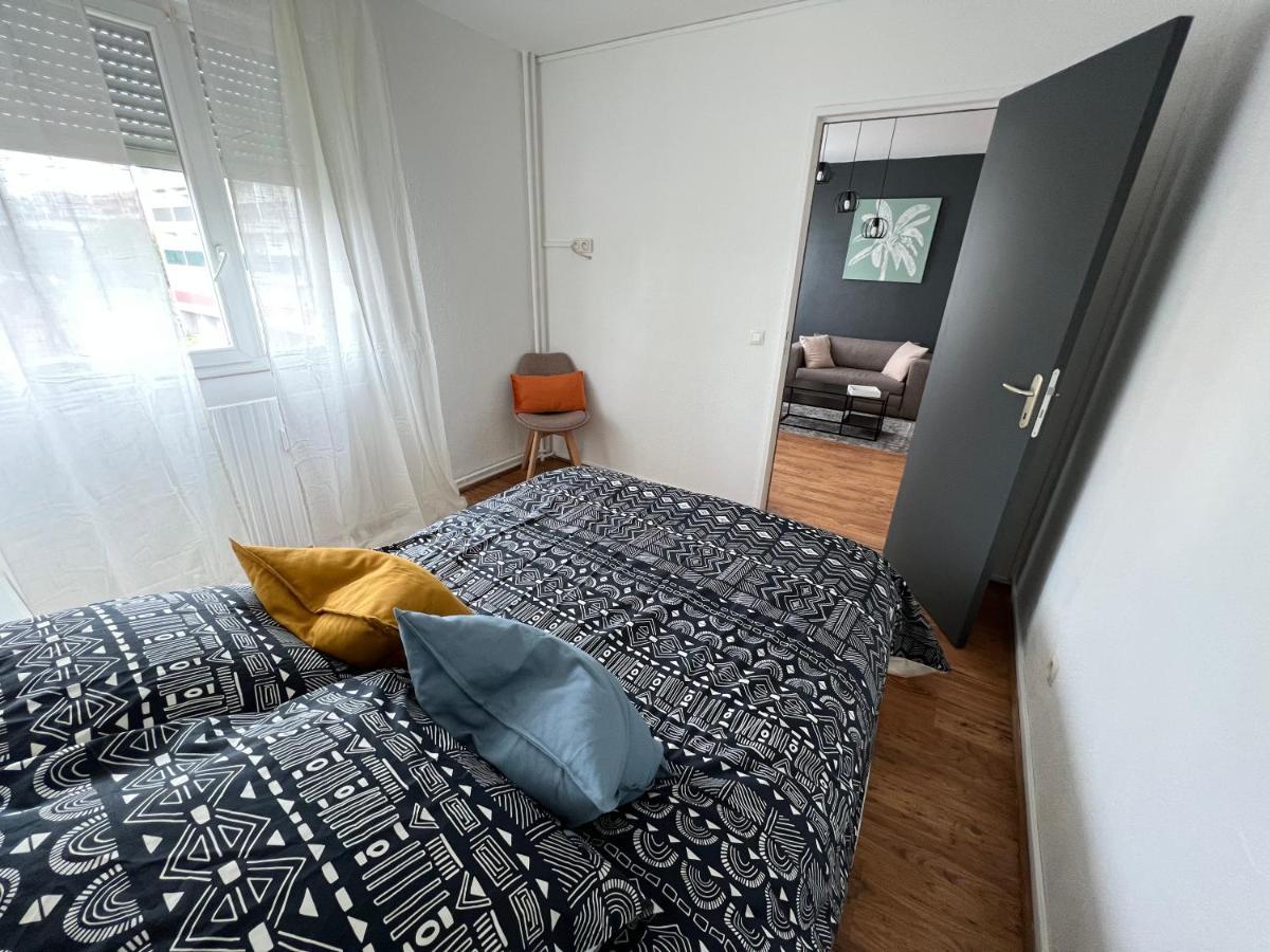 Mon Palmier Grand Appartement Parking Un-Sejour-A-Part Metz Bagian luar foto