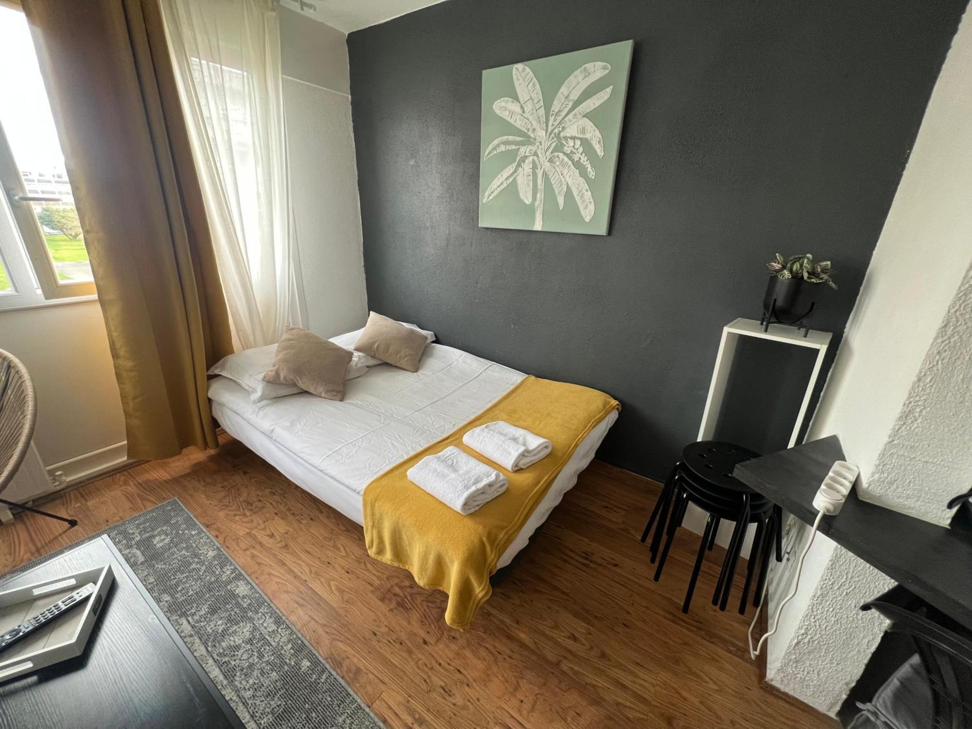 Mon Palmier Grand Appartement Parking Un-Sejour-A-Part Metz Bagian luar foto
